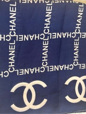 CHANEL Oversized Navy CC Logo Shawl Wrap Scarf 36” x 70” Made in Italy
